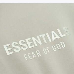 Fear of God Essentials Sweatshirt in beige